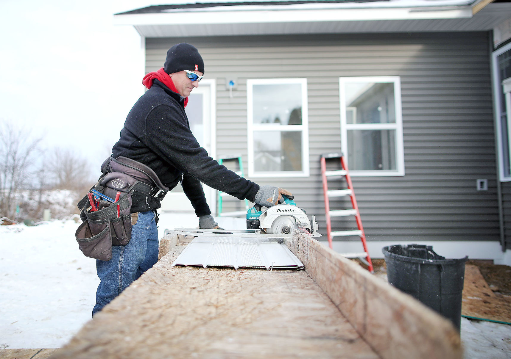 JVG_201214_HOUSING03